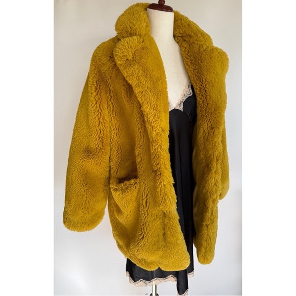 Apparis Faux Fur Jacket Mustard Size Small - Picture 2 of 16